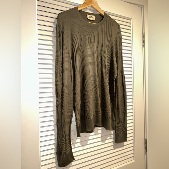Hermes Men's “Quincaillerie Equestre" crewneck sweater, Size L, 100% Wool,$1,175 - Picture 5 of 15